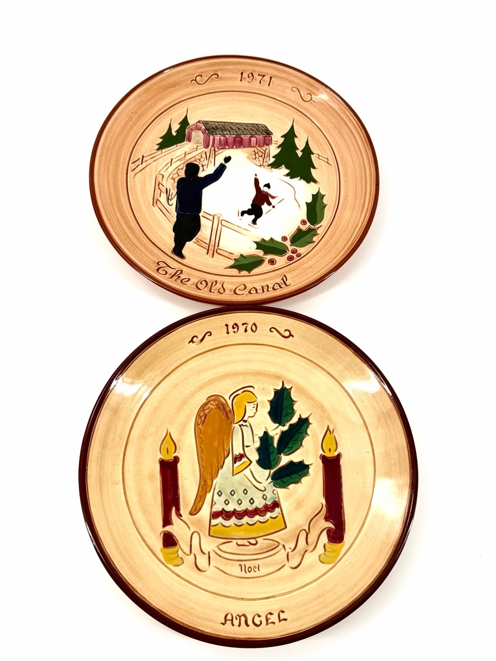 Pair Vintage 1970-71 Stumar Yuletide Christmas Plates Angel & Old Canal 8"